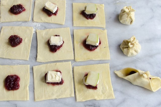 Chef'n Bramble Berry Basket, reviewed - Baking Bites