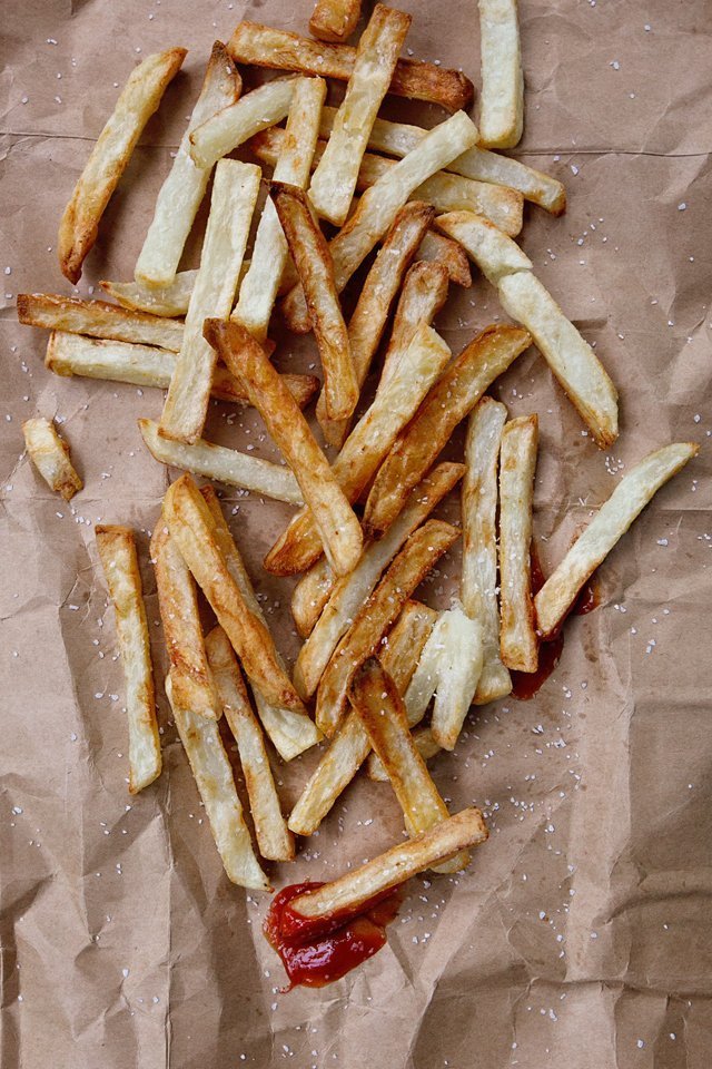 Air Fryer Shoestring Fries - The Live-In Kitchen