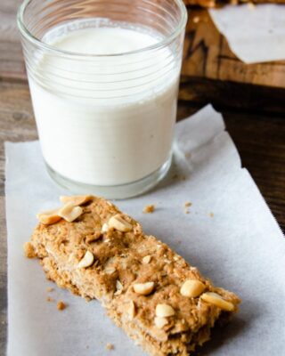 Peanut Butter Breakfast Bars