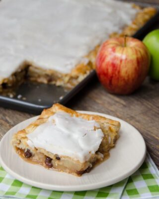 French Apple Slab Pie
