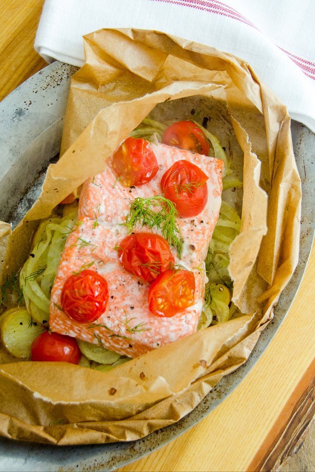 Simple Salmon en Papillote + Fresh Thyme - The Wooden Skillet