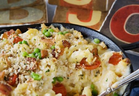 Bacon, Tomato and Green Pea Mac ‘n’ Cheese