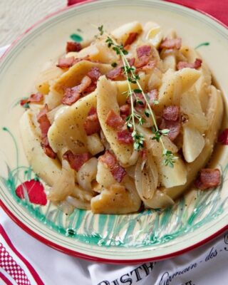 Scalloped Potatoes  Blue Jean Chef - Meredith Laurence