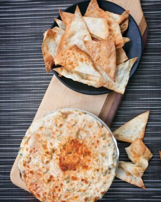 Crab Rangoon Dip with Wonton Chips