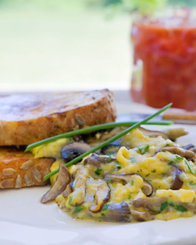Scrambled Eggs with Mushrooms and Herbs