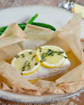 Halibut en Papillote with Lemon and White Wine