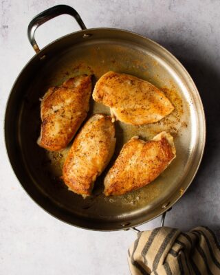 https://bluejeanchef.com/uploads/2019/10/Chicken-Sherry-Pan-Sauce-1280-623-320x400.jpg