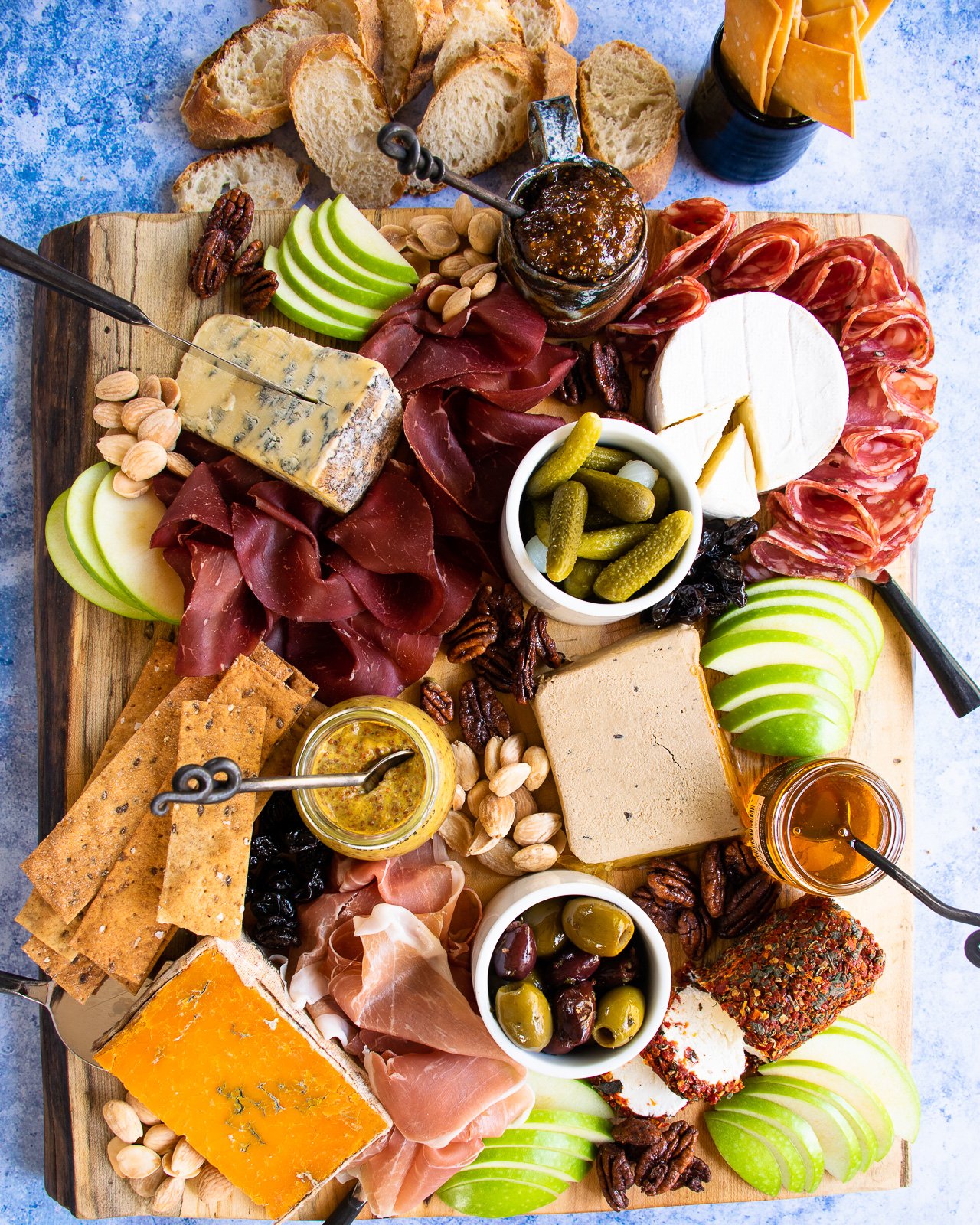 https://bluejeanchef.com/uploads/2019/12/Cheese-Meat-Board-1280-00-2.jpg