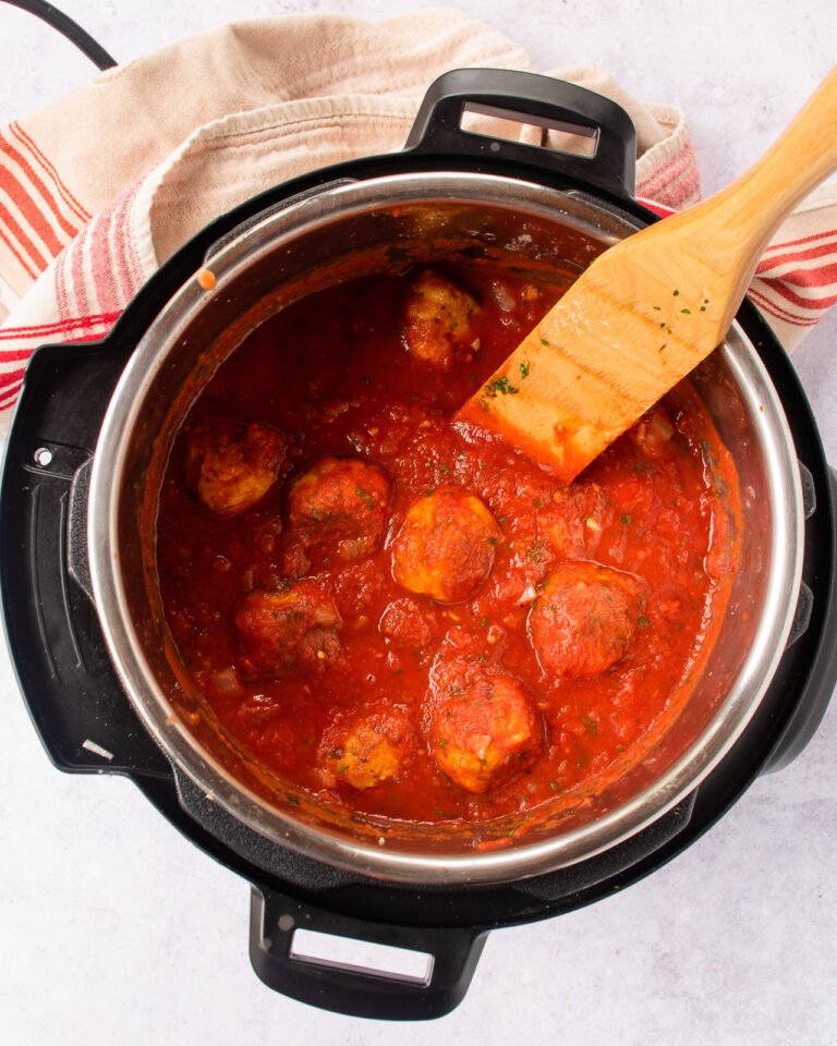 Instant Spaghetti and Meatballs | Blue Jean Chef - Meredith Laurence