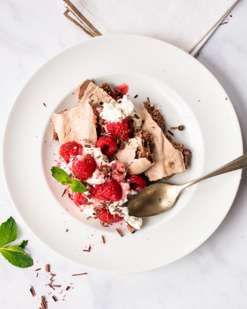 chocolate-eton-mess-completely-delicious