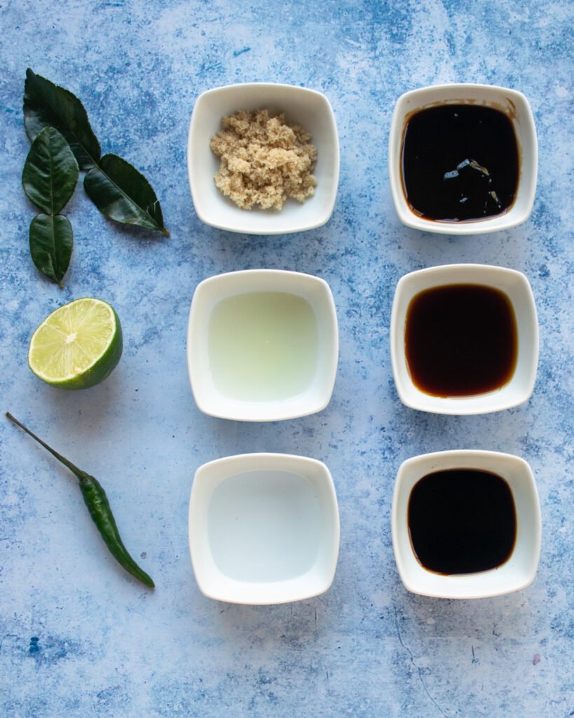 Ingredients for the drunken noodle sauce in dishes.
