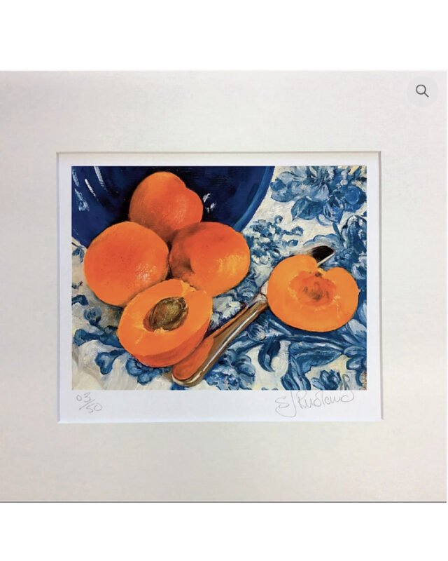 Apricots with blue bowl