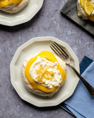Mini Lemon Pavlova Clouds