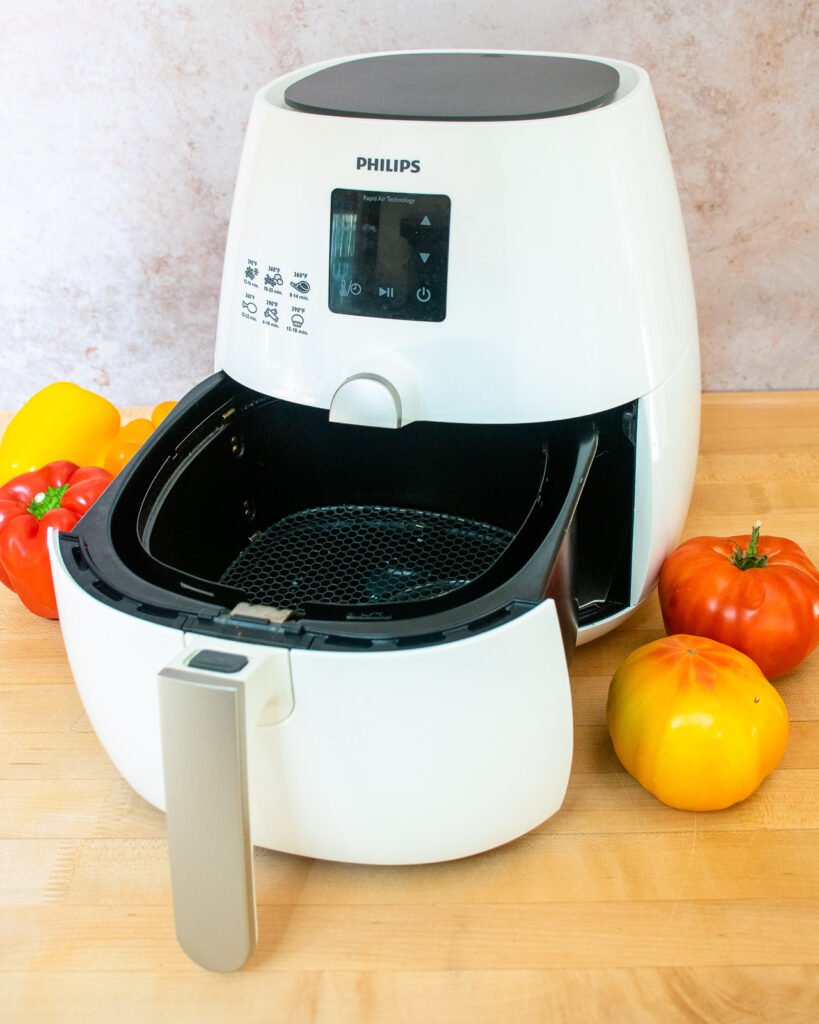 Can You Put Aluminum Foil in an Air Fryer? - Running to the Kitchen®