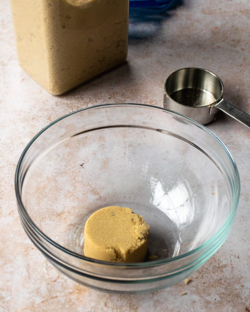 The Best and Most Accurate Way to Measure Wet and Dry Ingredients for Baking