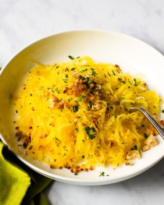 Spaghetti Squash with Parmesan-Parsley Breadcrumbs