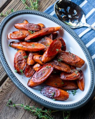 Balsamic Glazed Roasted Carrots