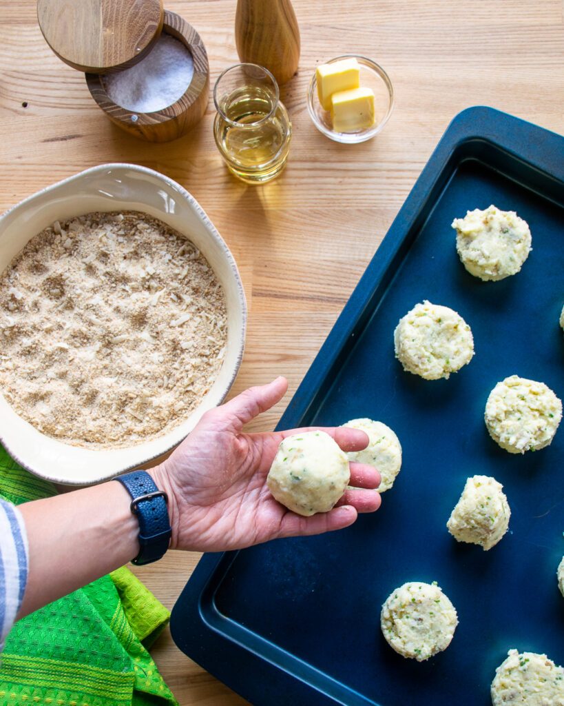 Scalloped Potatoes  Blue Jean Chef - Meredith Laurence