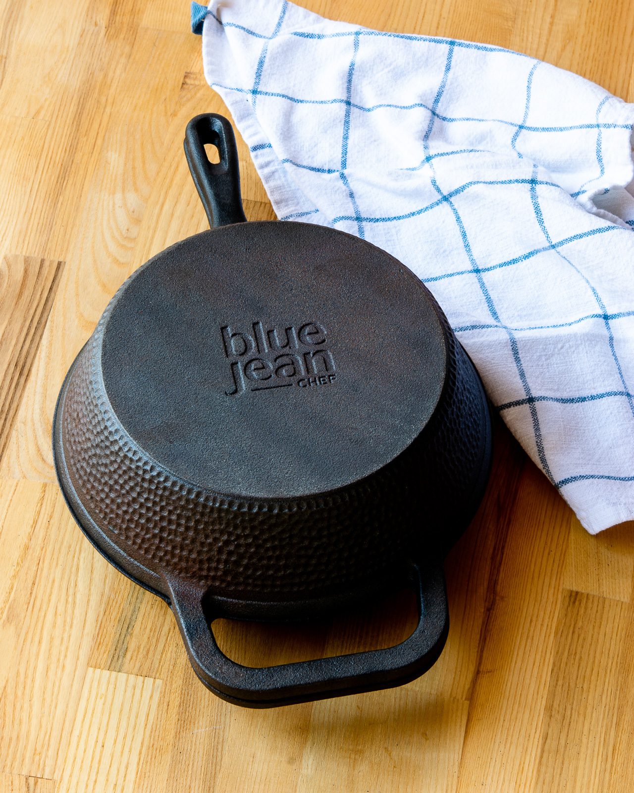 Blue Jean Chef Hammered 3-qt Cast Iron Combo Cooker 