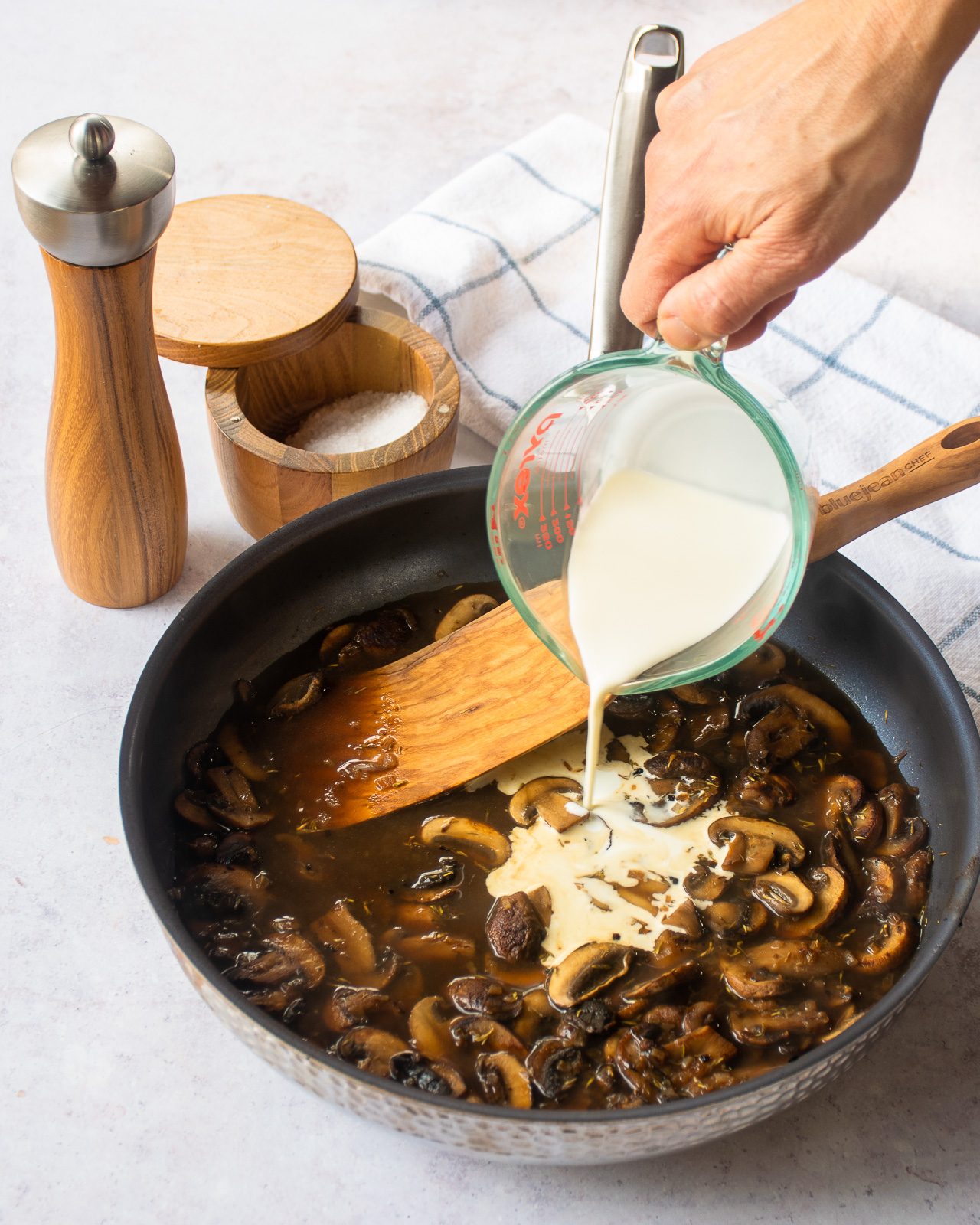 Easy Mushroom Sauce | Blue Jean Chef - Meredith Laurence