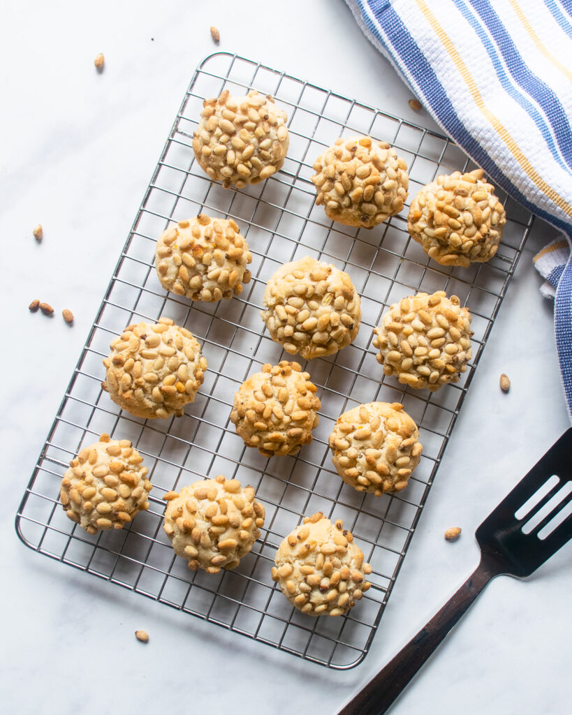 Cooling Racks for Baking  Blue Jean Chef - Meredith Laurence